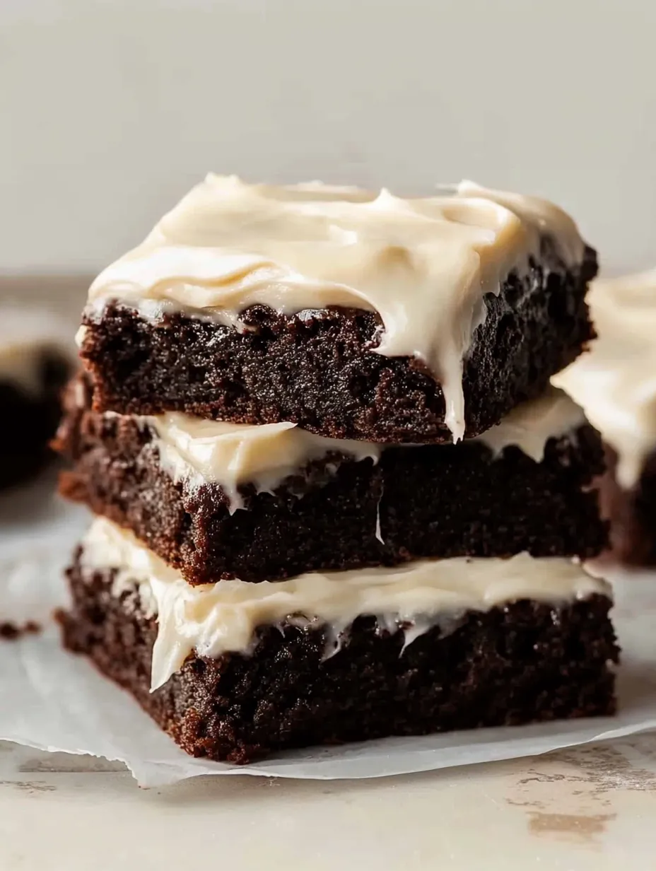 Krem Peynirli Dondurmaya Sahip Brownie Tarifi